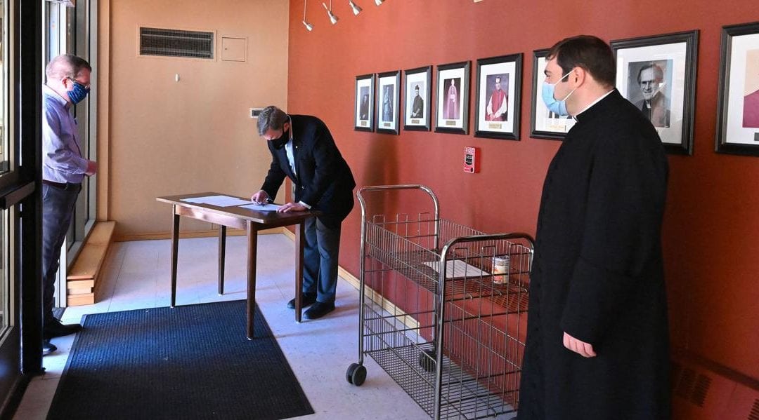 Colorado Springs Churches Start to Reopen