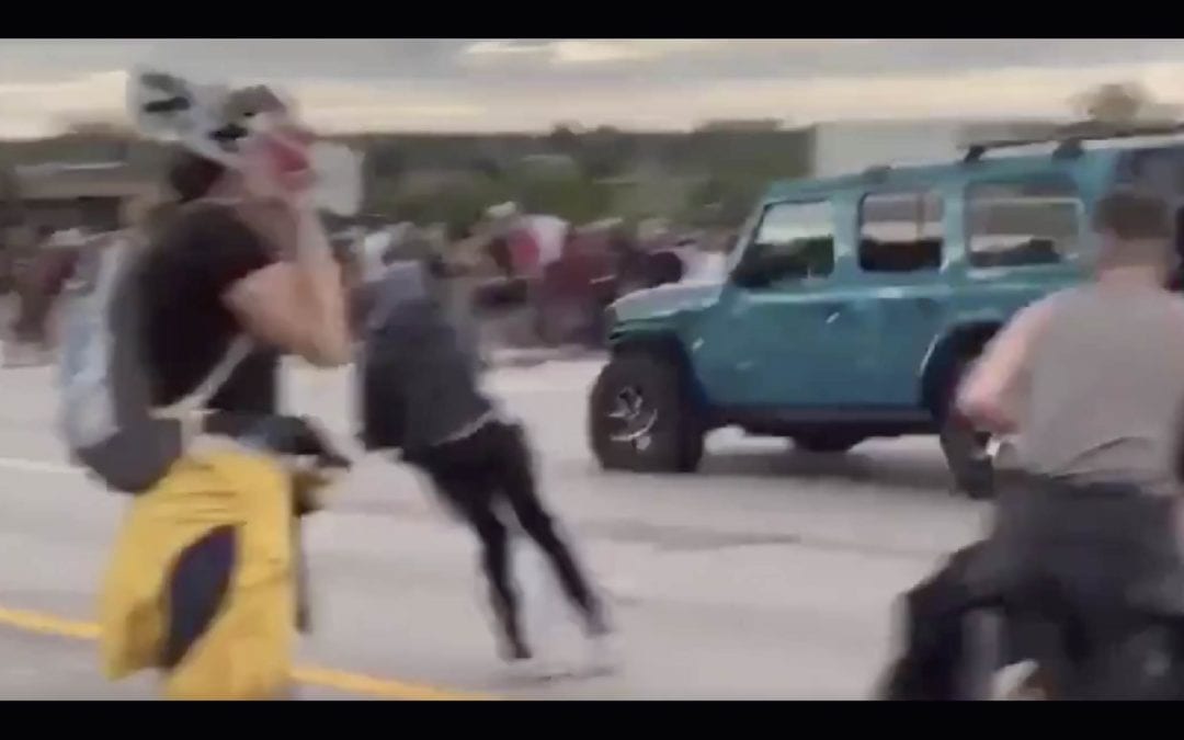 [VIDEO] Colorado BLM Supporter Opens Fire on Jeep Trying to Maneuver Thru Protest, But Accidentally Shoots Fellow Rioter