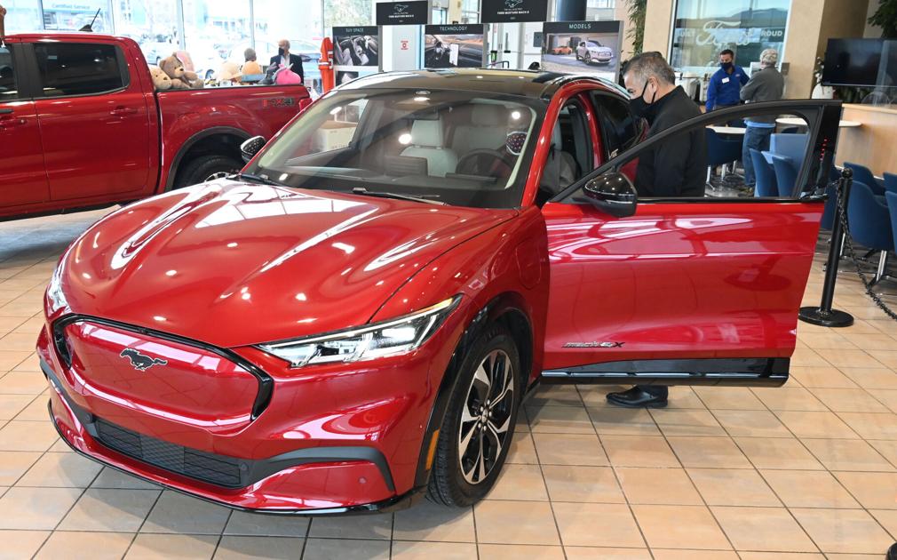 Mustang Mach-E glides instead of growls into Colorado Springs