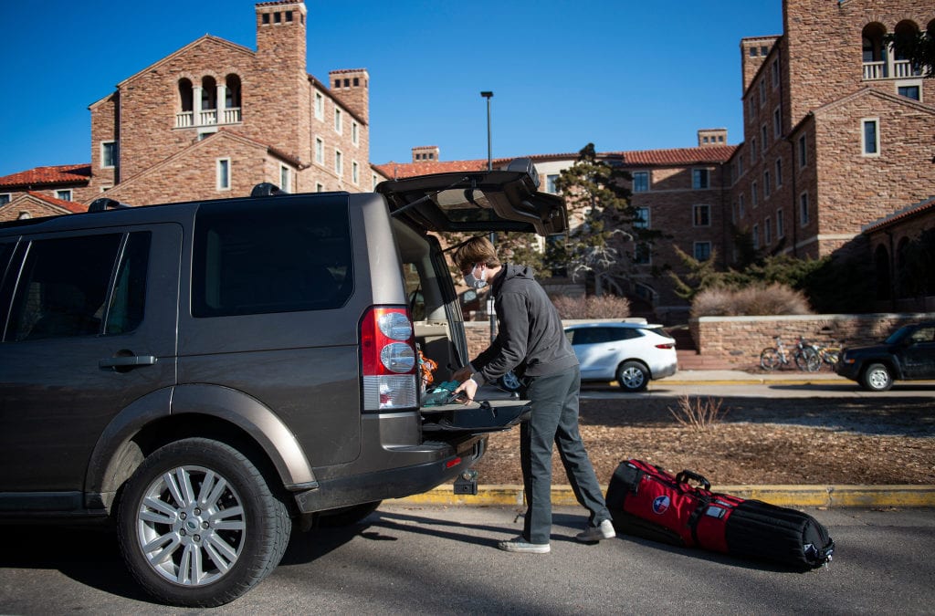 Colorado college leaders rally as pandemic’s enrollment drop hits most vulnerable students hardest – The Denver Post