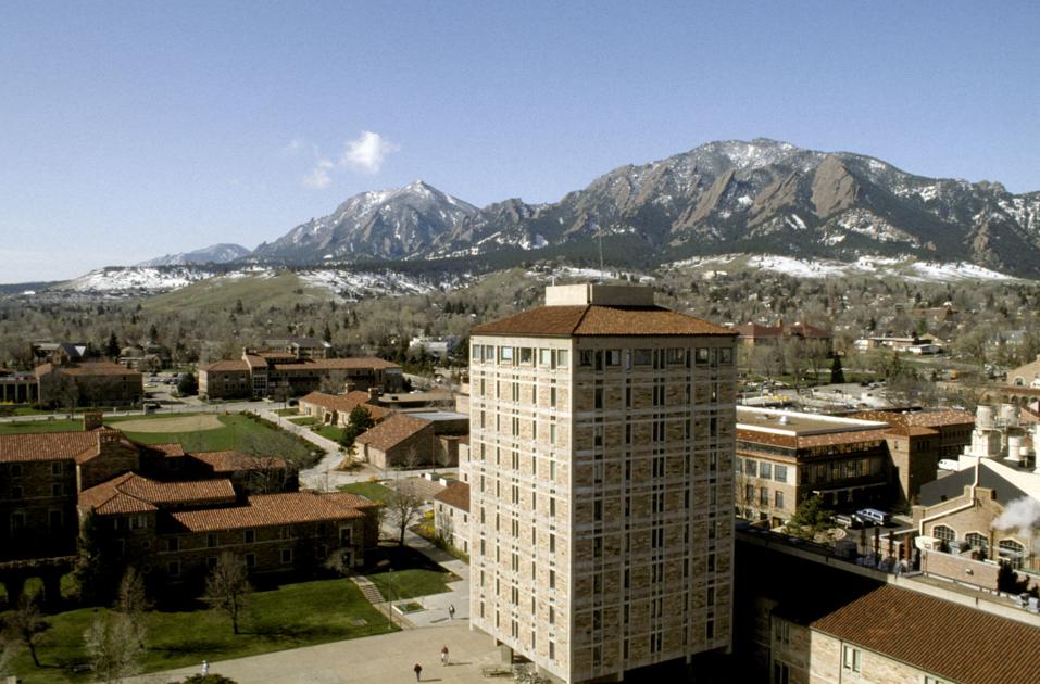 Officers hurt, property damaged at rowdy party in Colorado college town | OutThere Colorado