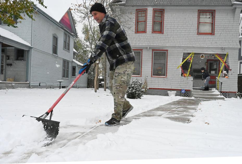 Colorado Springs weather: Slippery morning commute after overnight snowstorm