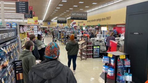 Colorado Springs-area shoppers hit grocery stores ahead of predicted