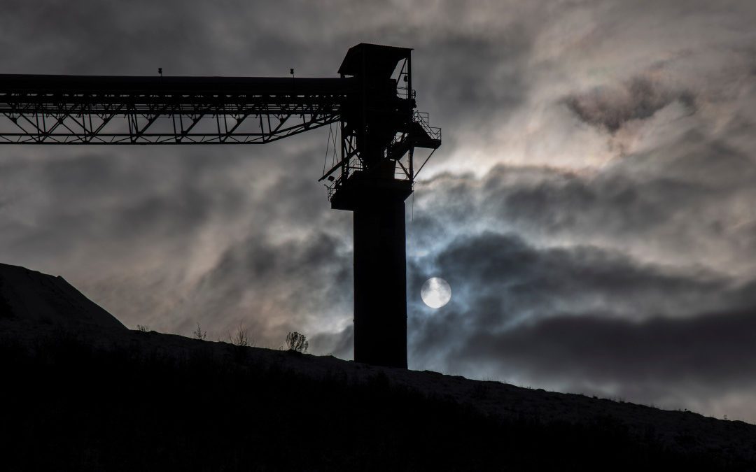 Wyoming backs coal with $1.2M threat to sue Colorado and other states