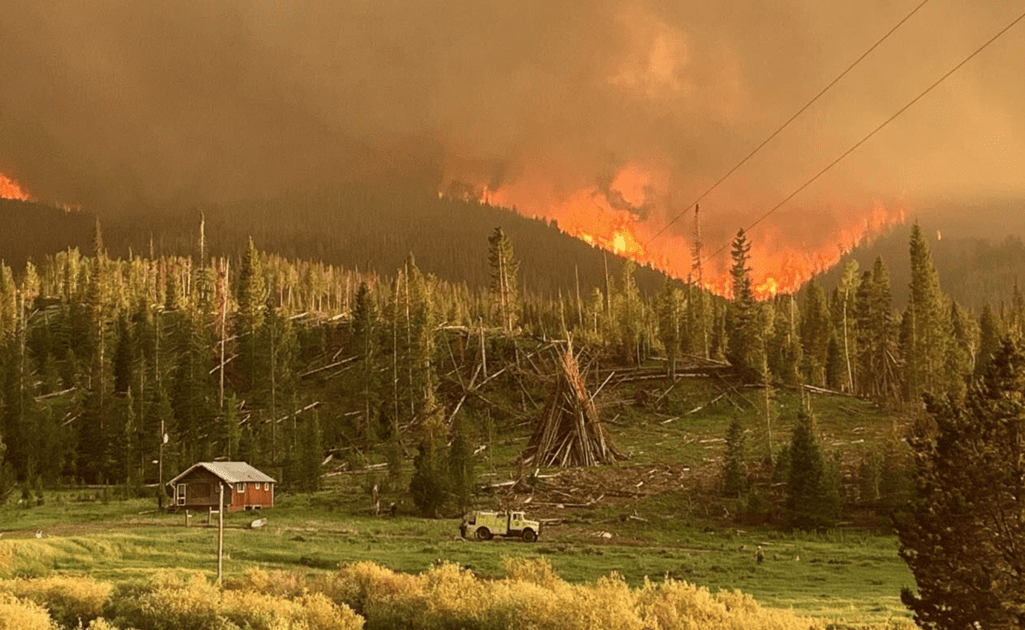 UPDATE: Six wildfires burn around Colorado, scorching nearly 25,000 acres | OutThere Colorado