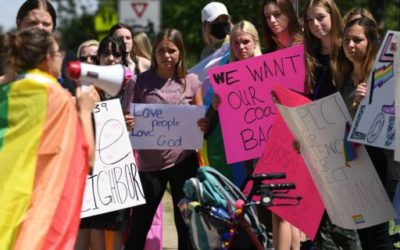 Colorado Coach At Valor Christian Asked to Denounce Being Gay Or Quit | Bossip