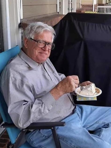 Elderly Colorado man files lawsuit against police after he was tased, knelt upon