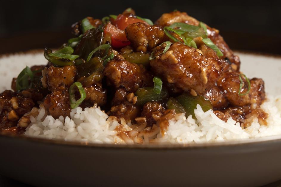 Dining review: Nothing sluggish at Lazy Dog in Colorado Springs