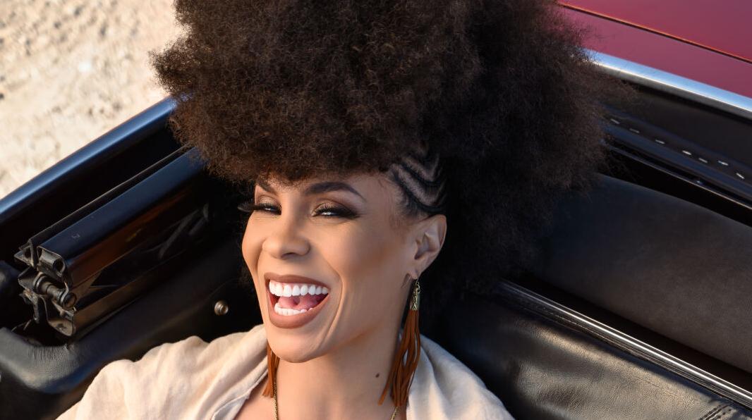 Colorado native Ashlie Amber is bridging the gap as the ‘Beyonce of country music’