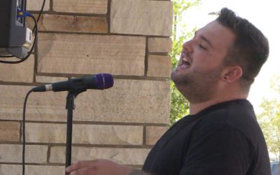 COVID Patient Returns To Colorado Hospital To Serenade Health Care Workers Who Took Care Of Him