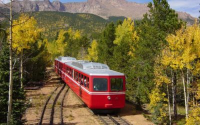 5 scenic Colorado train trips to see fall foliage