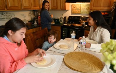 Cash aid reduced poverty in Colorado during the pandemic. But don’t count on that to continue. – Longmont Times-Call