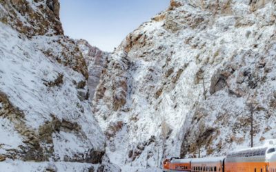 Colorado trains offer seasonal, holiday rides