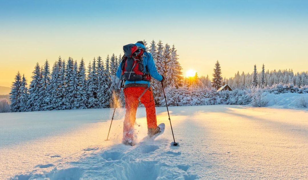 Here’s what gear you need in your winter hiking pack (plus winter hiking tips) | OutThere Colorado