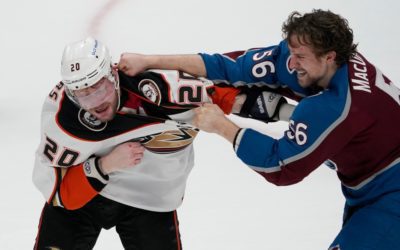 Avalanche gets 34 saves from Pavel Francouz in 2-0 victory at Anaheim – The Denver Post