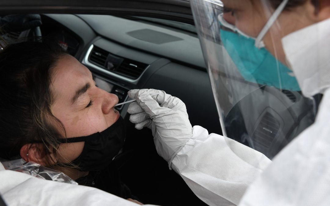 Colorado’s omicron-driven COVID spike has reached record heights. Here’s how to make sense of it.