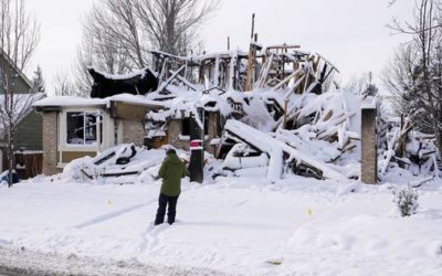After catastrophic fire, Colorado fights a new hazard: 10 inches of snow – The Boston Globe