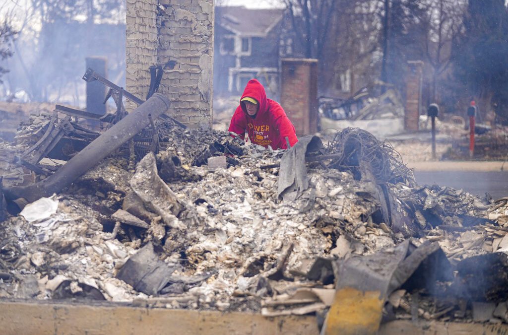 Officials: Nearly 1K homes destroyed in Colorado wildfire – POLITICO