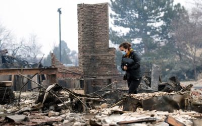 Colorado wildfire took hold ‘in blink of an eye’: governor